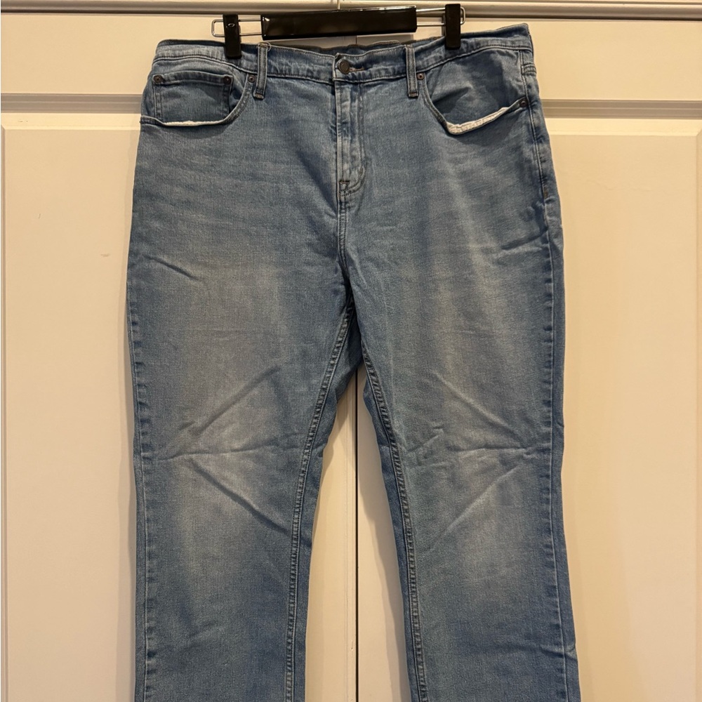 Old Navy Men's Relaxed Jeans - Light Blue